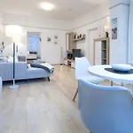 Haus Der Kurzen Wege Apartamento Rostock
