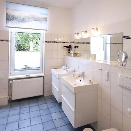 Haus Der Kurzen Wege * Ρόστοκ